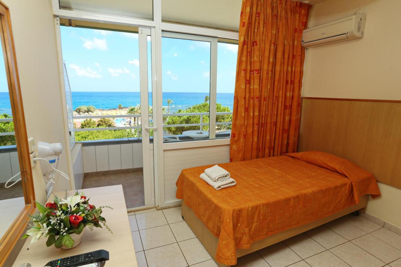 Eri Beach & Village Hotel Hersonissos  Dış mekan fotoğraf